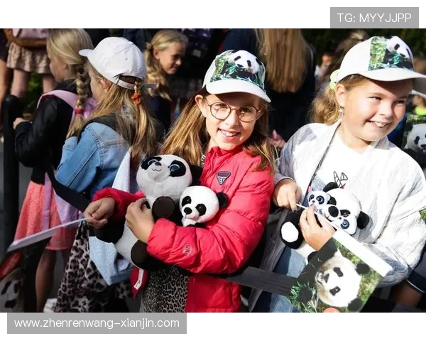 PA讯视真人带你走进真实世界的精彩瞬间，感受最直观的视觉体验